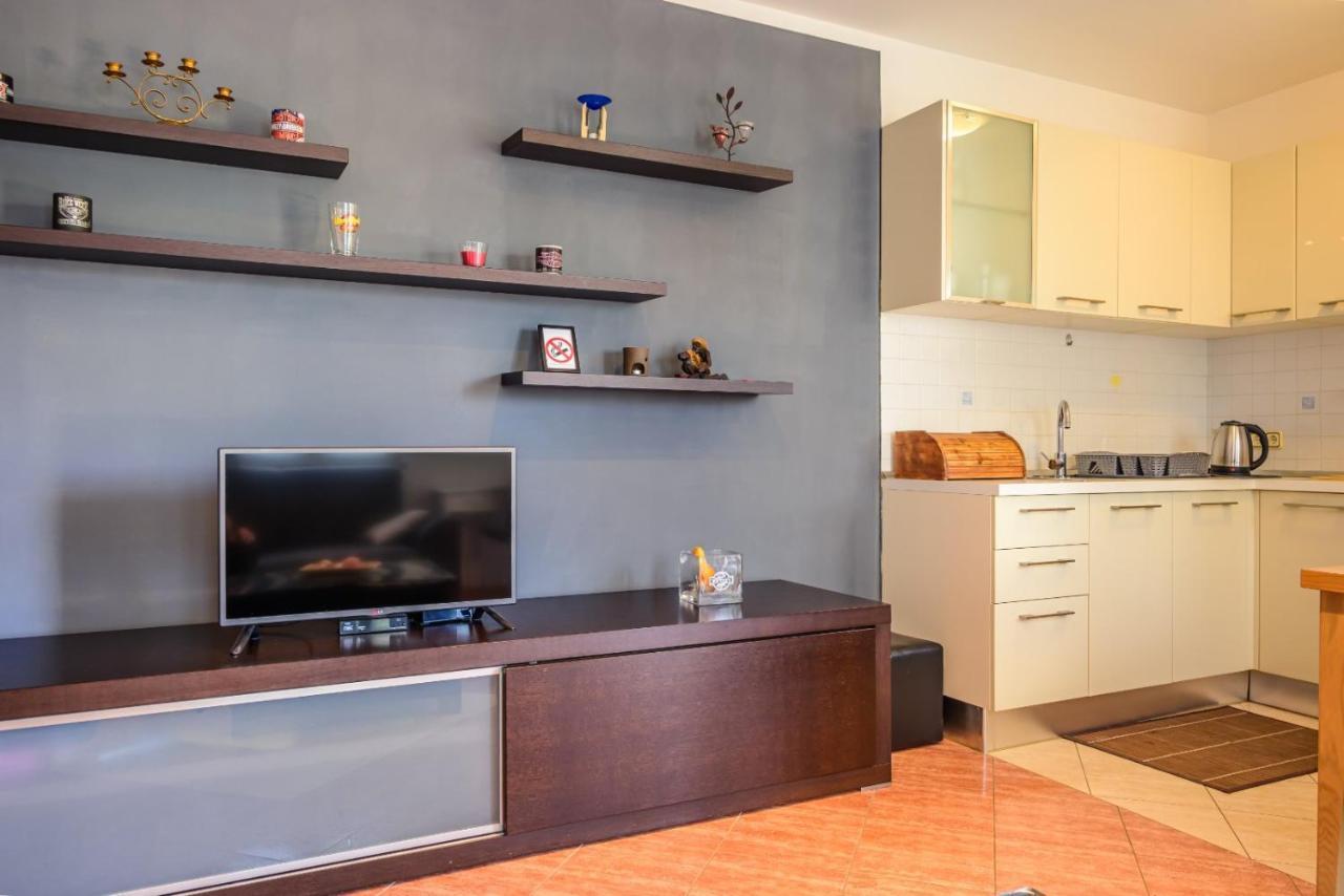 Apartment Charlie Rovigno Esterno foto