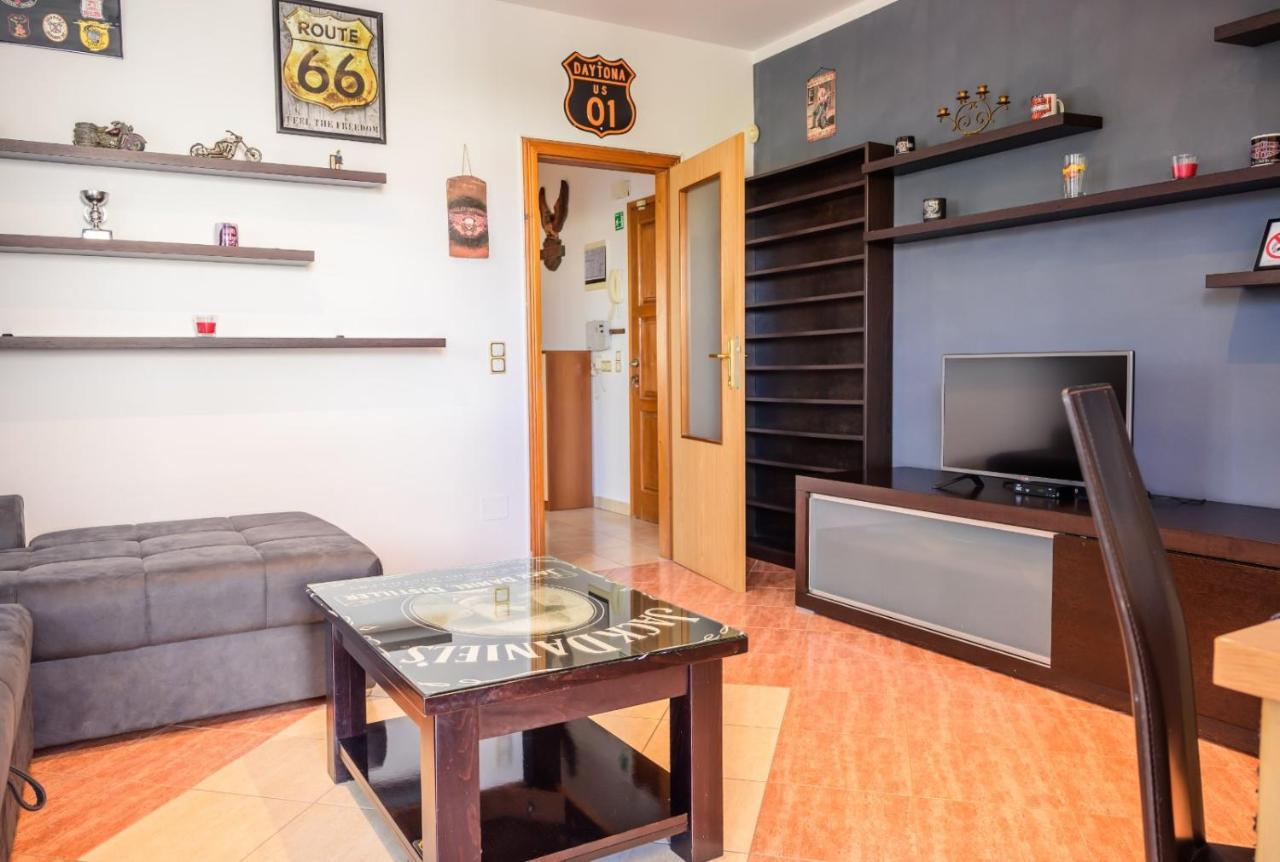 Apartment Charlie Rovigno Esterno foto